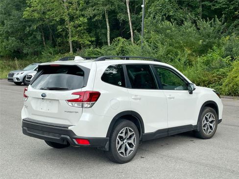Used 2021 Subaru Forester Premium w/ Popular Package #1 AWD/4WD image 5
