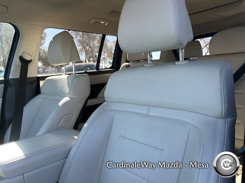 Used 2024 Hyundai Santa Fe Calligraphy image 17