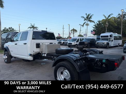 Used 2022 RAM 5500 4x4 Crew Cab w/ Chrome Appearance Group image 1