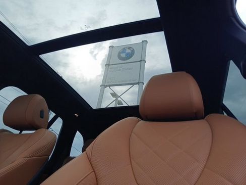 Used 2023 BMW X5 sDrive40i w/ M Sport Package RWD image 30