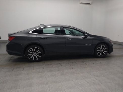 Used 2018 Chevrolet Malibu LT w/ Leather Package FWD image 10