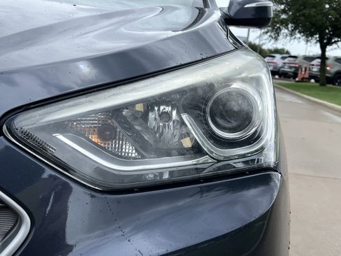 Used 2017 Hyundai Santa Fe Sport w/ 2.4L Tech Package 04 FWD image 6