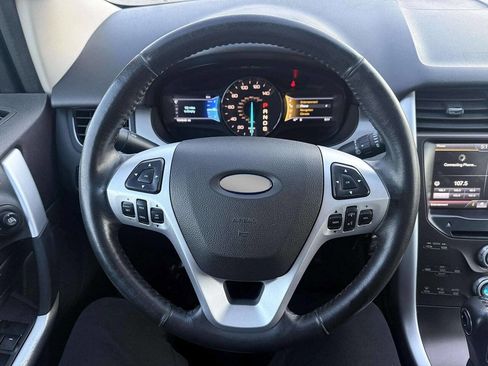 Used 2013 Ford Edge SEL w/ SEL Appearance Pkg image 16