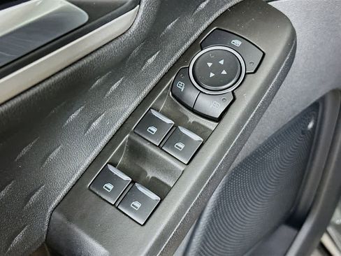 Certified 2020 Ford Escape SEL image 30