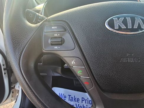 Used 2016 Kia Forte LX FWD image 20