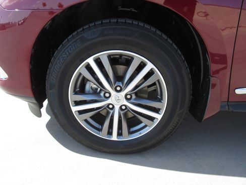 Used 2020 INFINITI QX60 Luxe w/ Essential Package FWD image 4