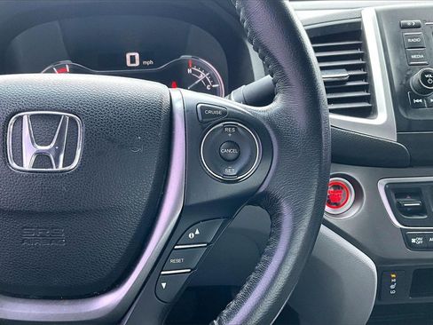 Used 2019 Honda Ridgeline RTL image 18