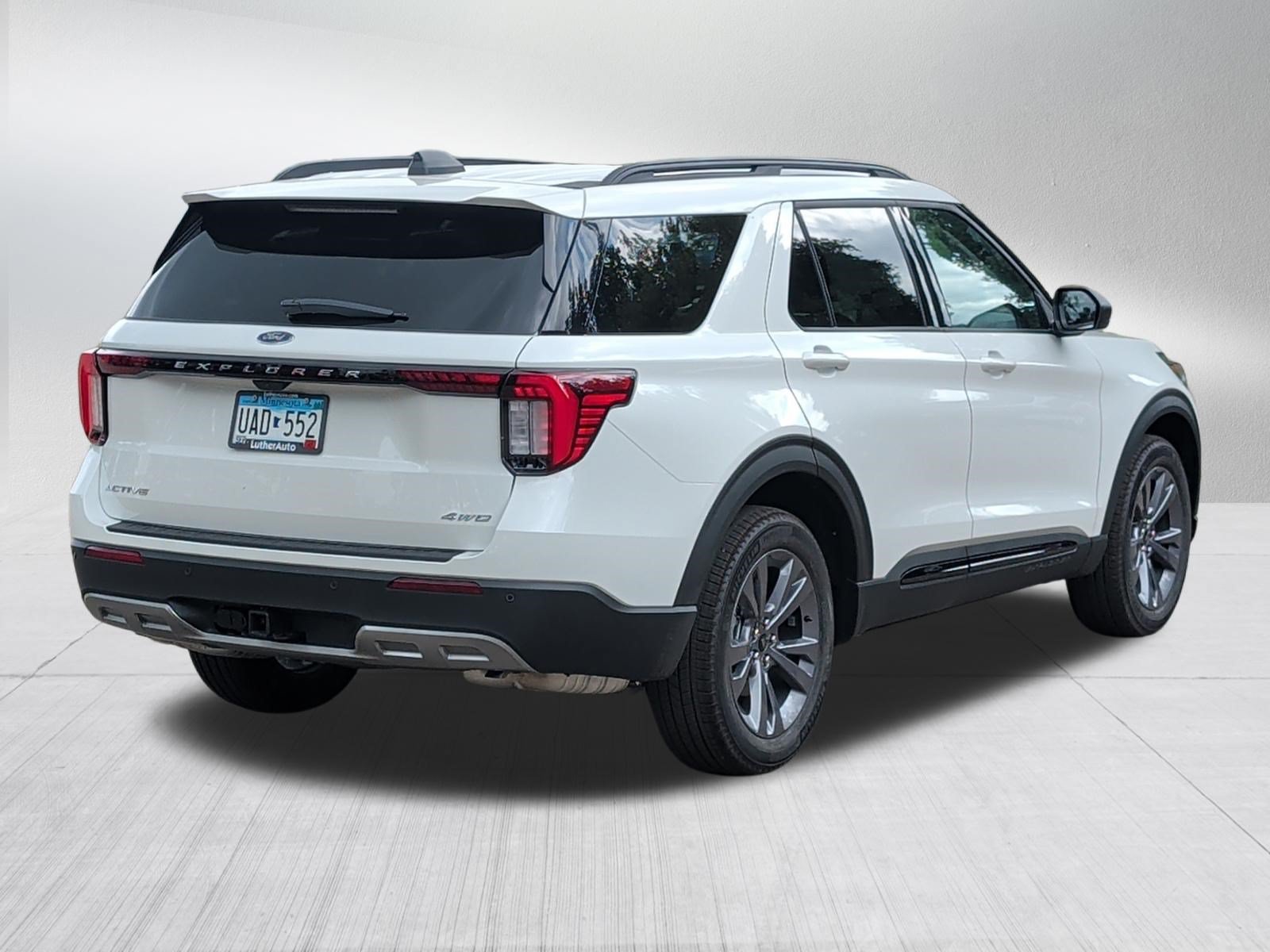 Used 2026 Ford Explorer Active w/ Active Comfort Package AWD/4WD image 7