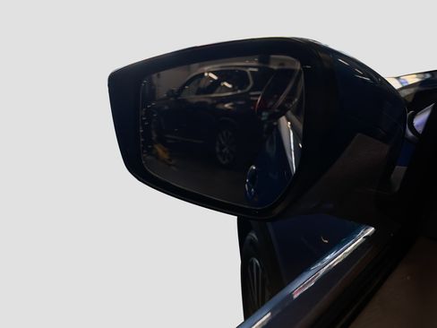 Used 2023 Nissan Kicks SV FWD image 16