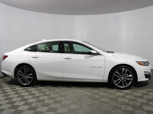 Used 2024 Chevrolet Malibu LT image 21