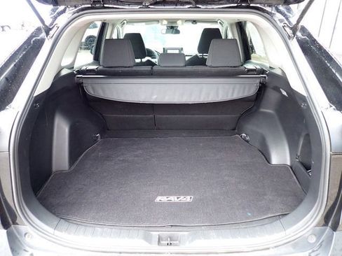 Used 2020 Toyota RAV4 LE w/ Carpet Mat Package AWD/4WD image 6