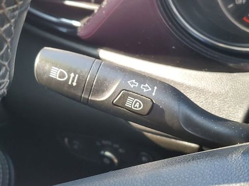 Used 2021 Buick Encore GX Select FWD image 12