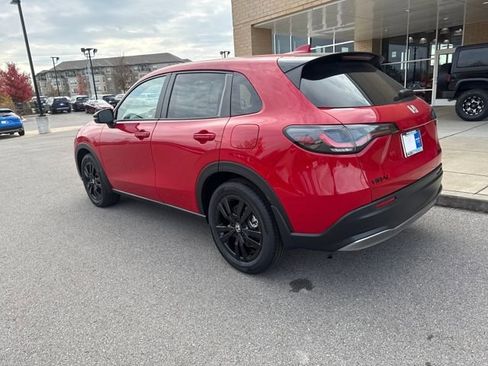 New 2026 Honda HR-V Sport image 2