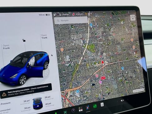 Used 2024 Tesla Model Y Long Range AWD/4WD image 12