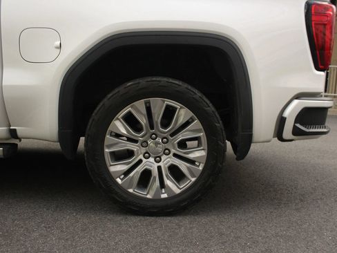 Used 2020 GMC Sierra 1500 Denali w/ Denali Ultimate Package AWD/4WD image 10