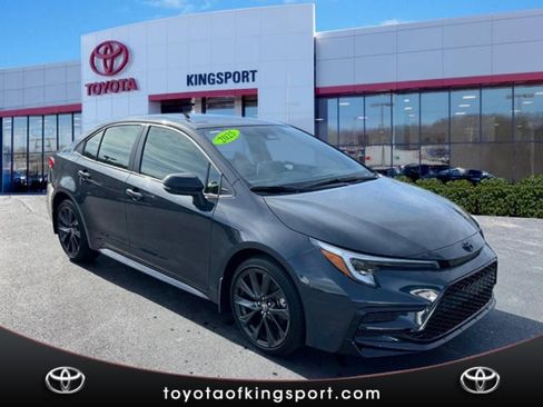 Certified 2025 Toyota Corolla SE w/ SE Premium Package image 7