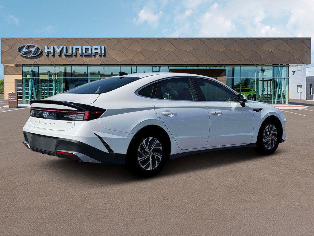 New 2026 Hyundai Sonata Blue FWD image 8