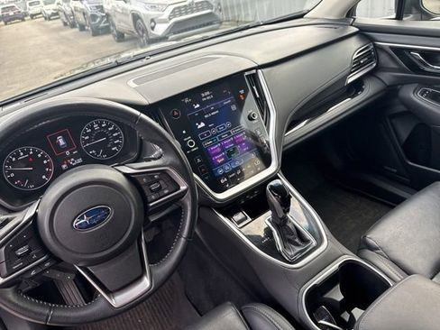 Used 2022 Subaru Outback Limited image 7