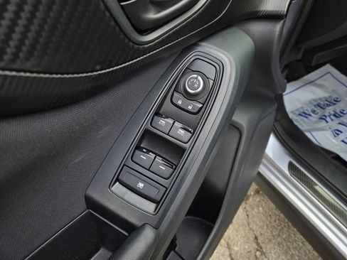 Used 2021 Subaru Crosstrek 2.0i Premium w/ Popular Package #3 AWD/4WD image 14