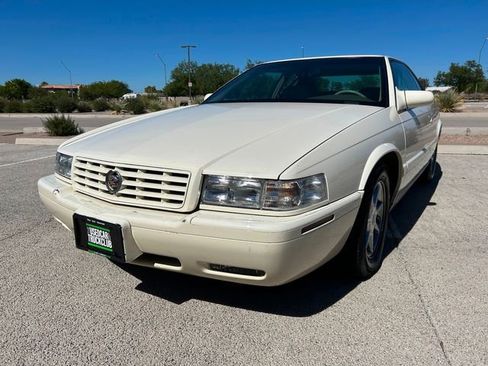 Used 2002 Cadillac Eldorado Collector's Edition image 11