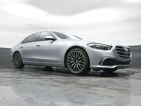 Used 2022 Mercedes-Benz S 580 4MATIC Sedan image 41