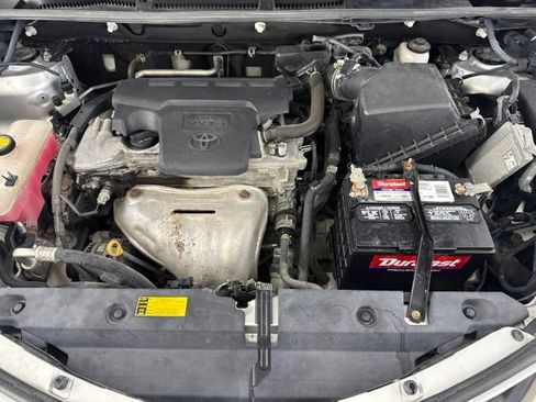 Used 2013 Toyota RAV4 LE AWD/4WD image 17