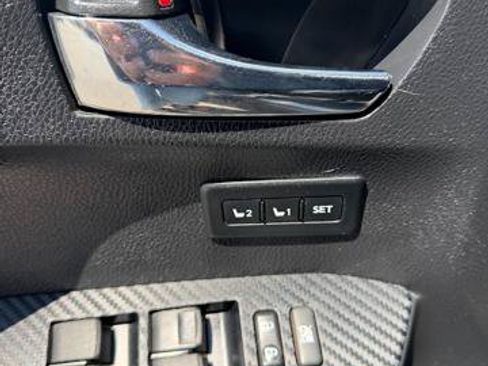Used 2014 Toyota RAV4 Limited w/ Technology Package AWD/4WD image 16