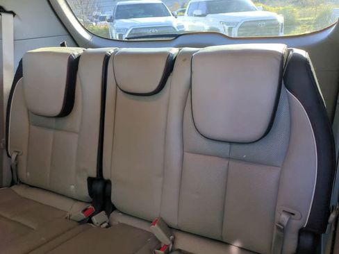 Used 2020 Kia Sedona EX image 13