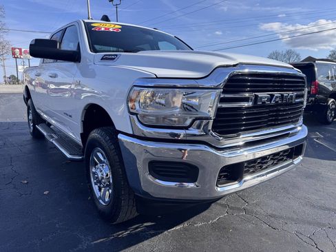 Used 2021 RAM 2500 Big Horn image 8