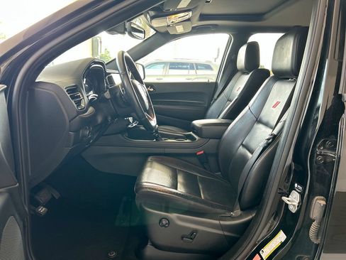 Used 2024 Dodge Durango GT RWD image 11