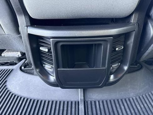Used 2022 RAM 1500 Big Horn RWD image 31