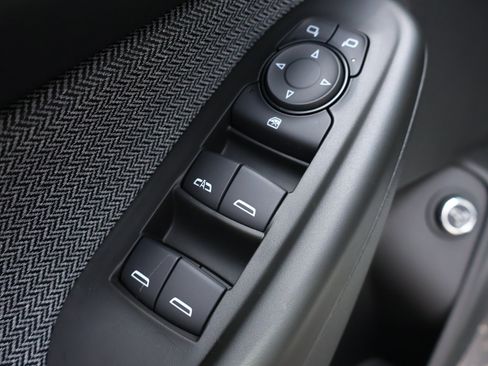 New 2026 Chevrolet TrailBlazer LT w/ Convenience Package FWD image 7