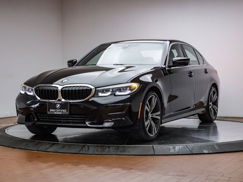 Certified 2022 BMW 330i Sedan w/ Convenience Package image 1