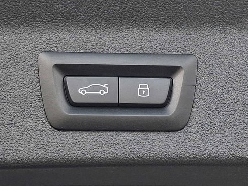 Certified 2023 BMW X3 xDrive30i w/ Premium Package image 29