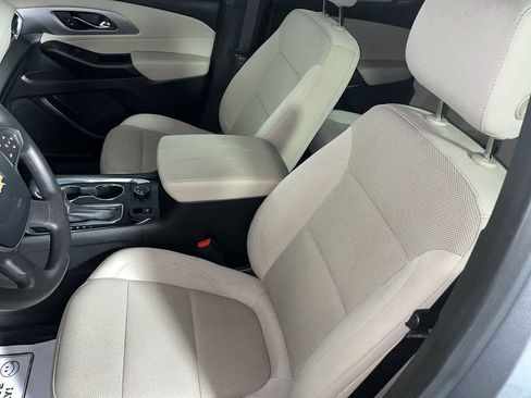 Used 2023 Chevrolet Traverse LS w/ LPO, Floor Liner Package AWD/4WD image 15