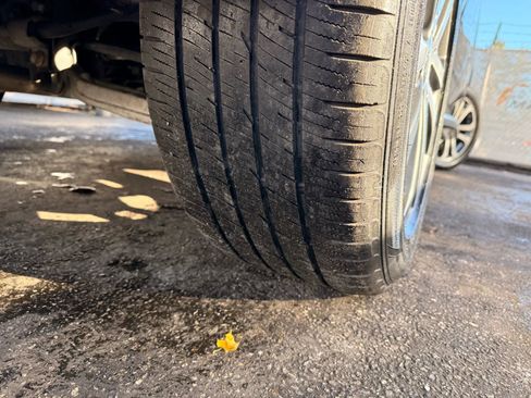 Used 2016 Mercedes-Benz GLE 350 4MATIC w/ Premium Package image 43