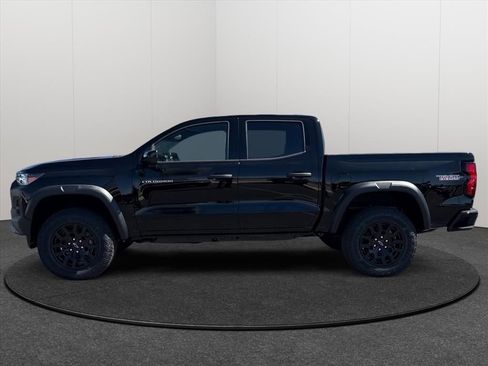 New 2026 Chevrolet Colorado Trail Boss AWD/4WD image 2