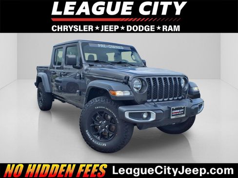 Used 2023 Jeep Gladiator Sport AWD/4WD image 1