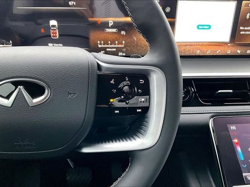 New 2026 INFINITI QX80 Luxe w/ Cargo Package image 32