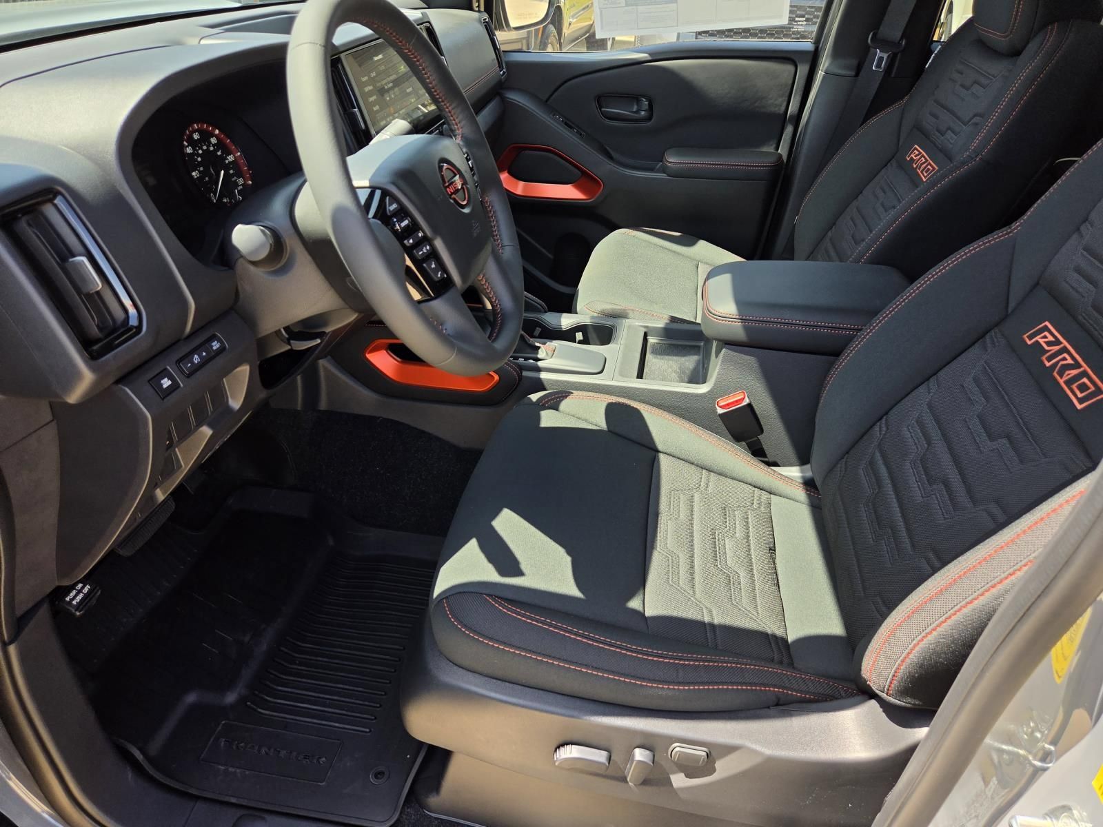New 2027 Nissan Frontier PRO-4X w/ Tow Package RWD image 18