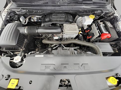 Used 2022 RAM 1500 Big Horn image 8
