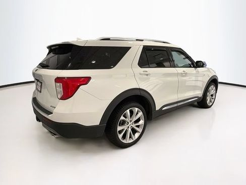 Used 2023 Ford Explorer Platinum w/ Technology Package AWD/4WD image 6
