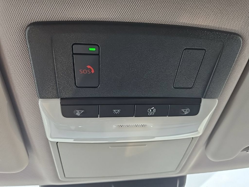 Used 2024 Mitsubishi Outlander SE AWD/4WD image 24