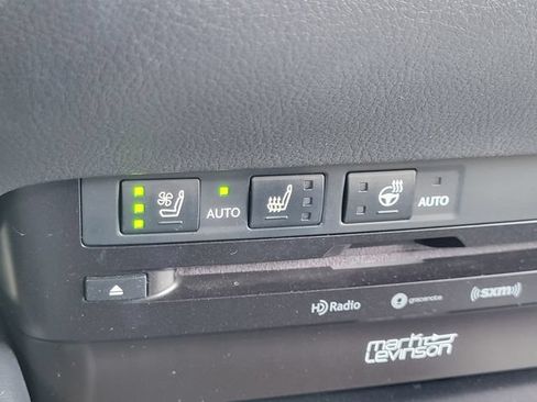 Used 2019 Lexus ES 350 F Sport w/ Accessory Package 2 FWD image 14