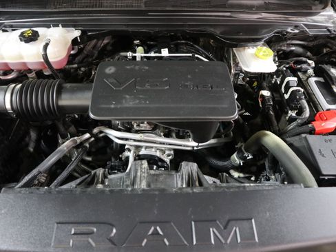 Used 2025 RAM 1500 Big Horn AWD/4WD image 14