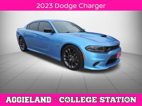 Used 2023 Dodge Charger Scat Pack w/ Navigation & Travel Group RWD image 1