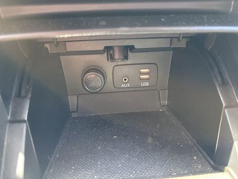 Used 2017 Subaru Outback 3.6R Limited image 20