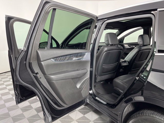 Used 2023 Cadillac XT6 Premium Luxury FWD image 43