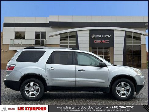 Used 2011 GMC Acadia SLE image 7