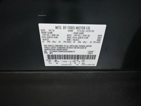 Used 2016 Ford Explorer XLT w/ Equipment Group 202A image 19